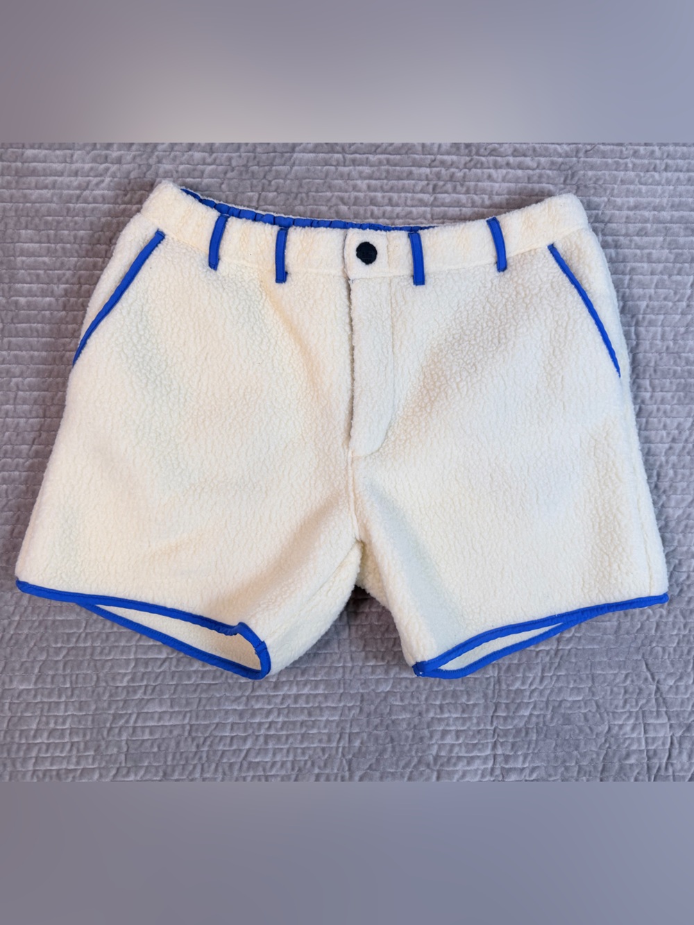 CHUBBIES Men’s Sherpa Fleece Shorts Cream Blue Yeti Size Large Made in USA